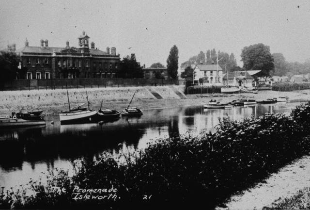 Isleworth Promenade (plate)